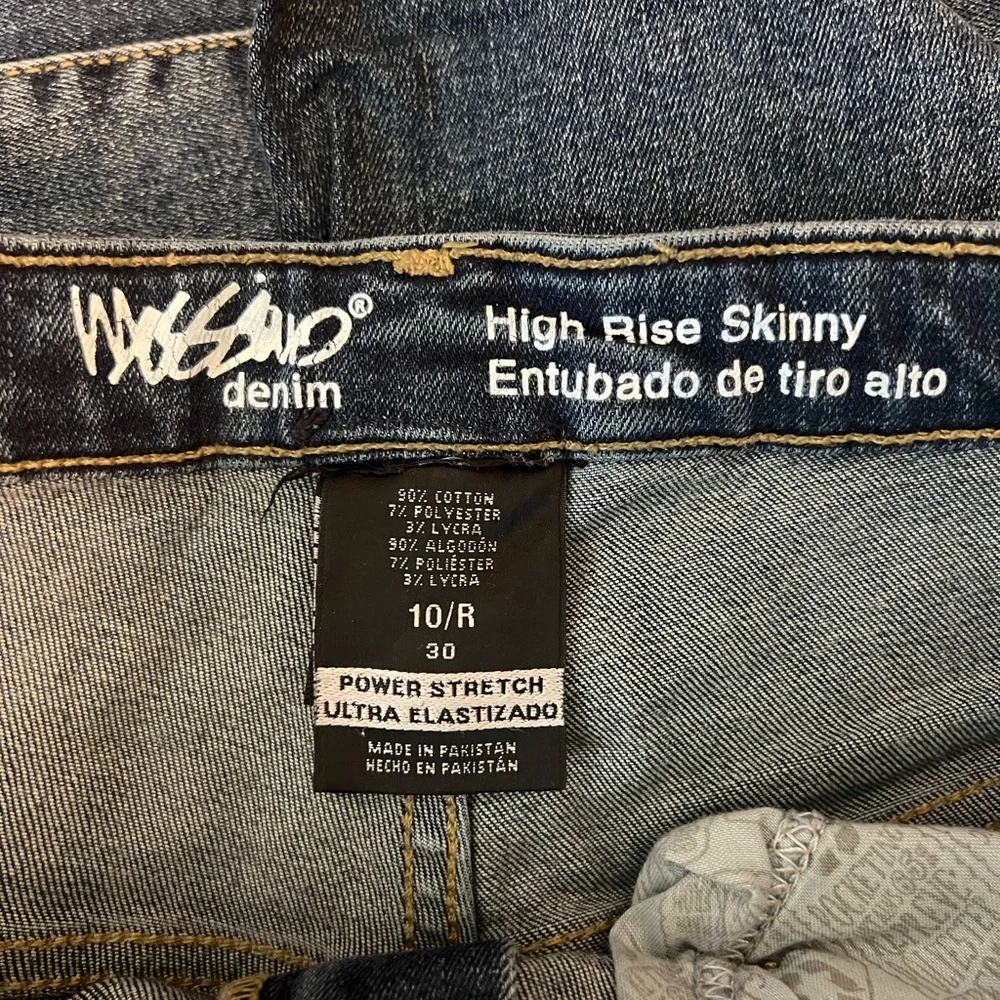 Mossimo High Rise Skinny Jeans β Dark Wash - Size 10R - Picture 3 of 4